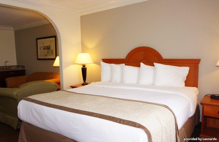 Best Western Isabelle Court Galliano Buitenkant foto