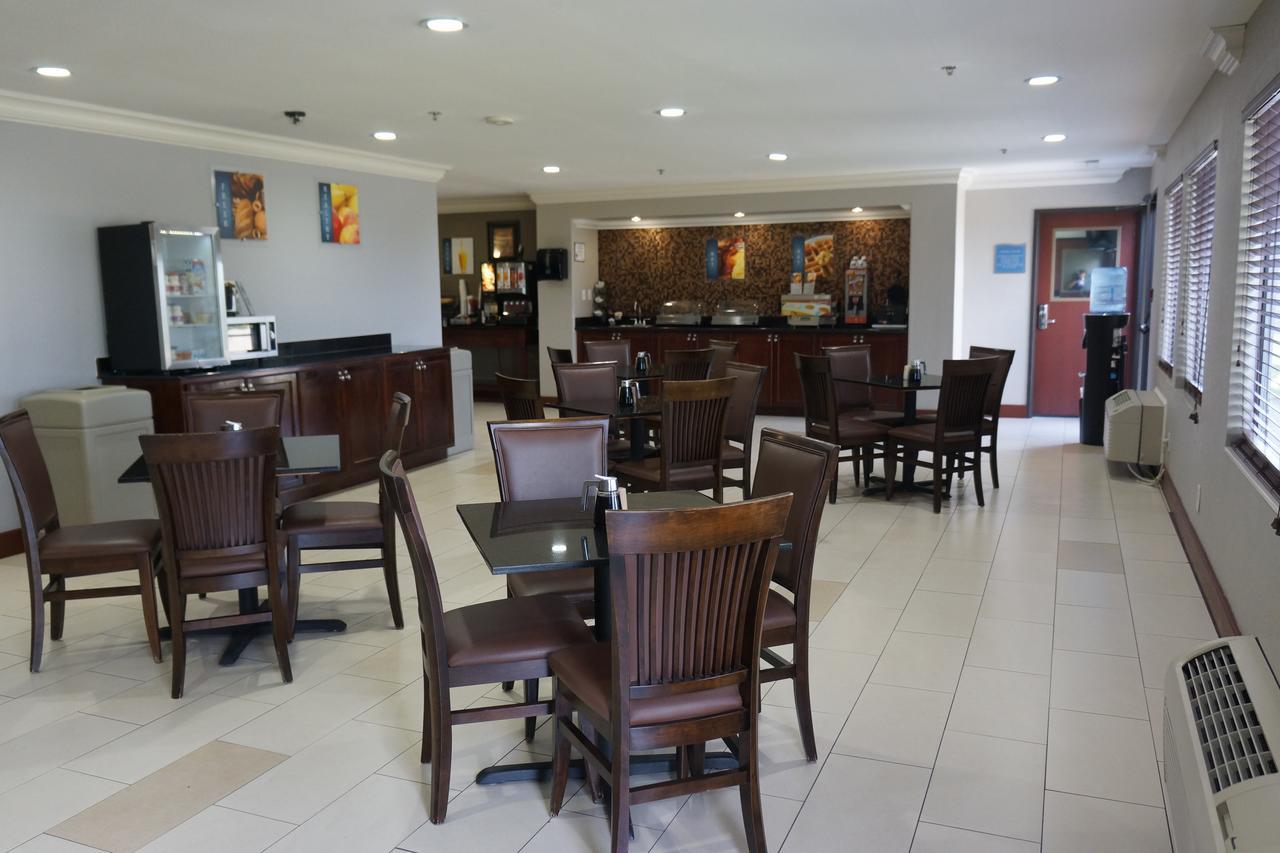 Best Western Isabelle Court Galliano Buitenkant foto